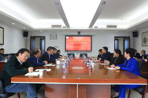 唐何带队赴长沙现场签约3个项目 总投资6.5亿元