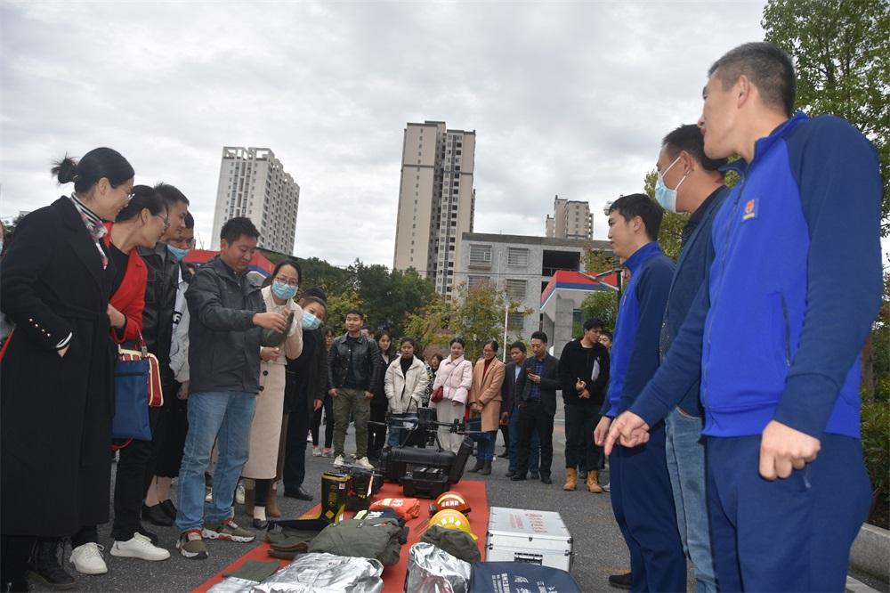东安县委党校2021年中青班和初任公务员培训班开展消防安全教育活动