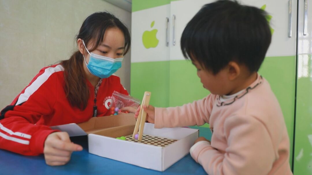 东安：关爱残疾儿童  守护 “折翼天使”