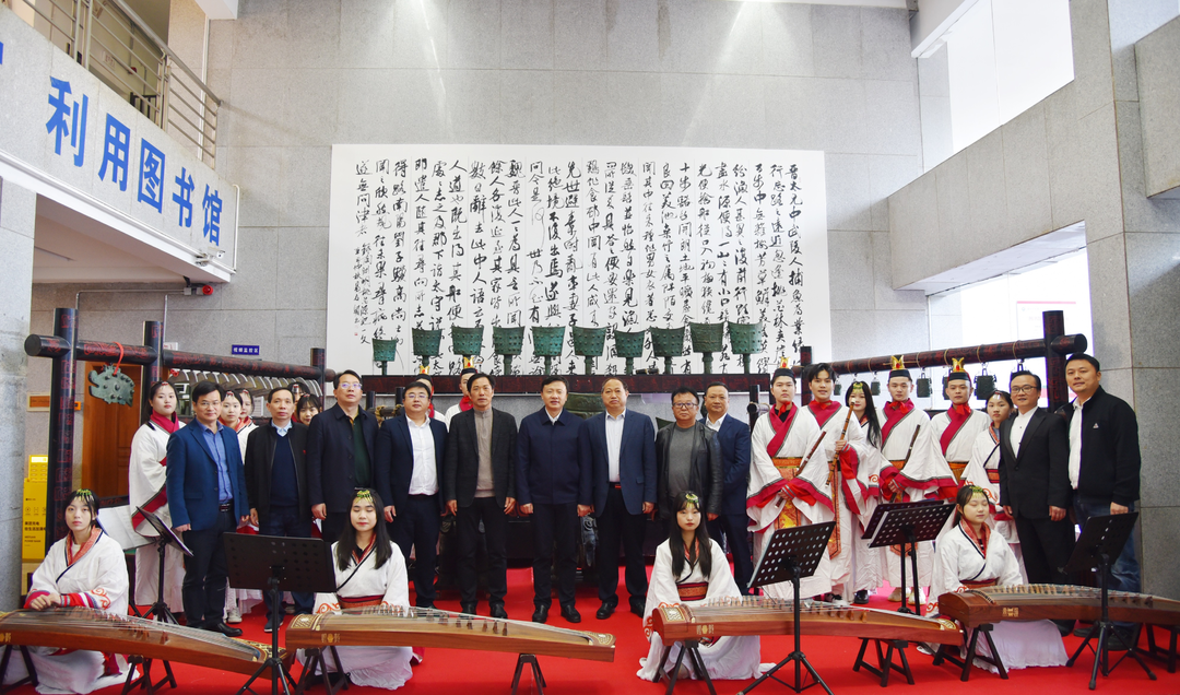 东安县政府与湖南科技职业学院签订合作协议