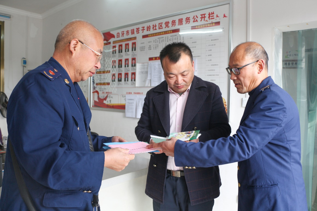 东安县全力推进消费维权公益宣传 “五进”活动