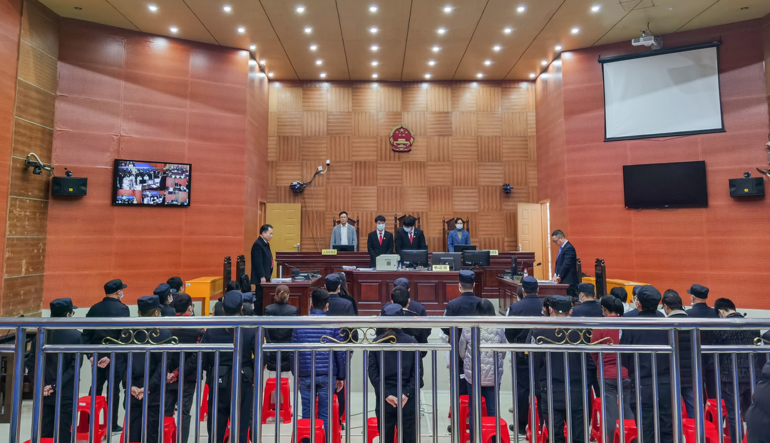 东安法院宣判首例非法利用信息网络罪案