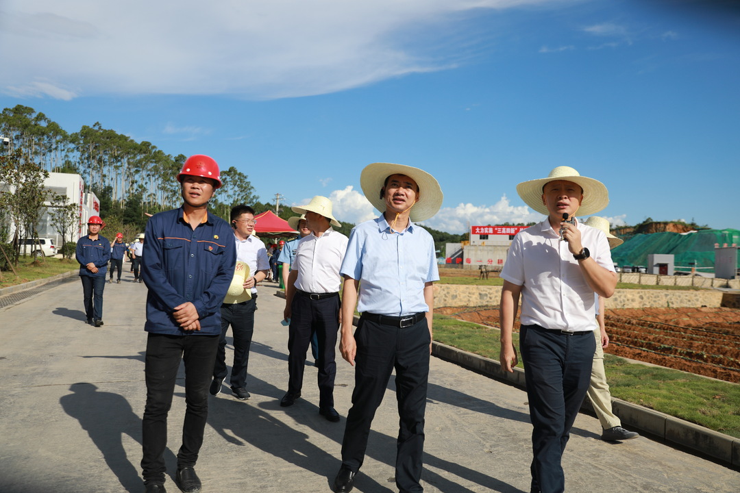 2022年上半年全市創建“五好”園區大比武暨產業項目建設現場會走進東安