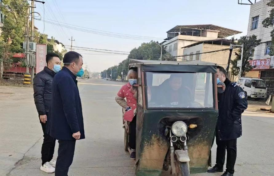 橫塘鎮(zhèn)開展歲末年初道路交通安全專項(xiàng)整治“百日攻堅(jiān)”行動(dòng)