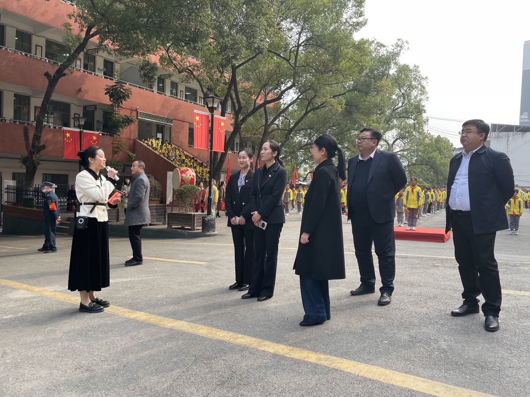 冯志多来东安调研共青团工作