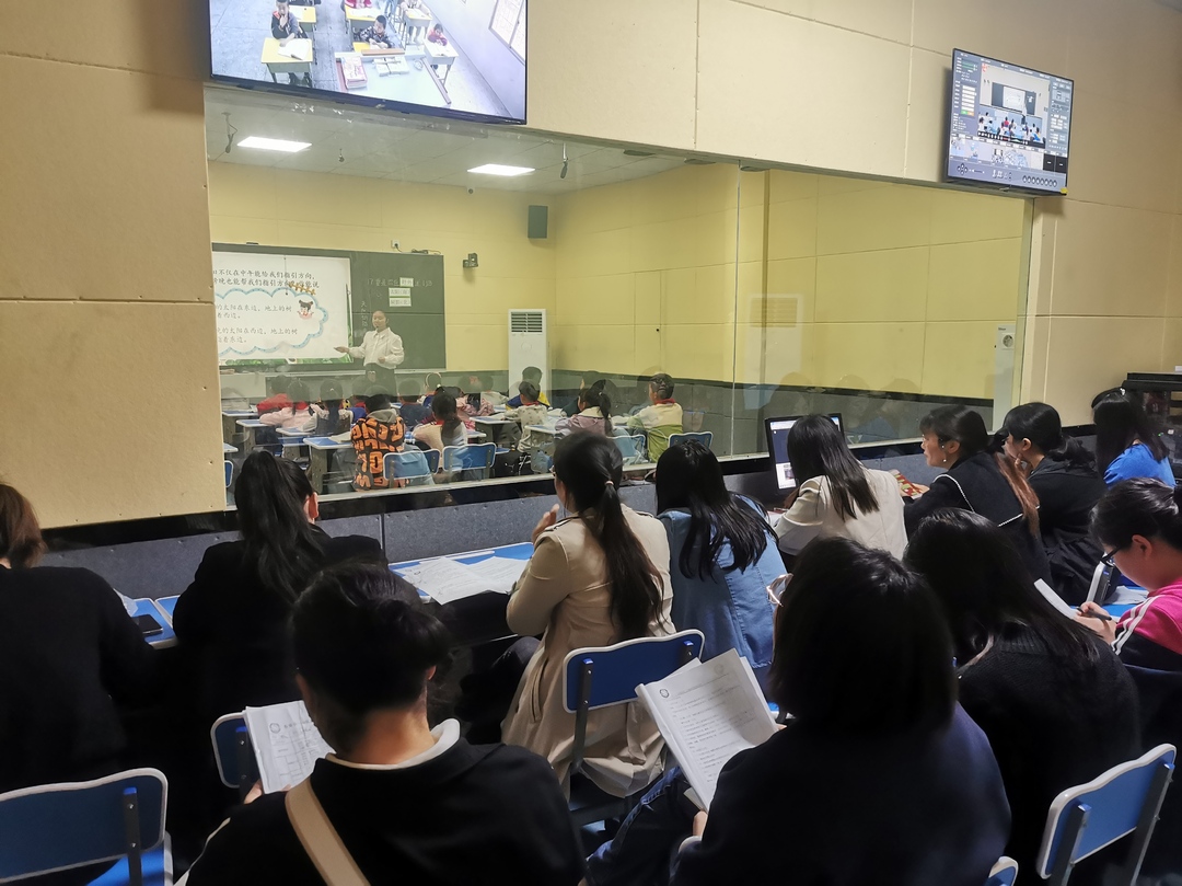 东安县一小实验学校：搭建网络专题课堂  促进城乡优质均衡