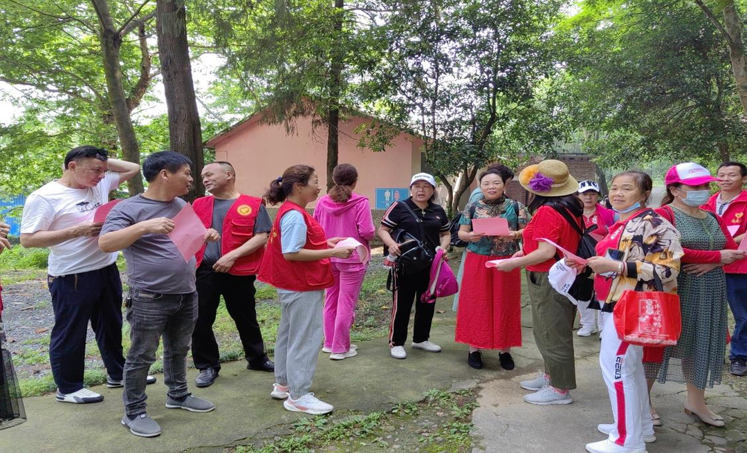 舜管局开展“文明旅游，你我同行”志愿服务活动