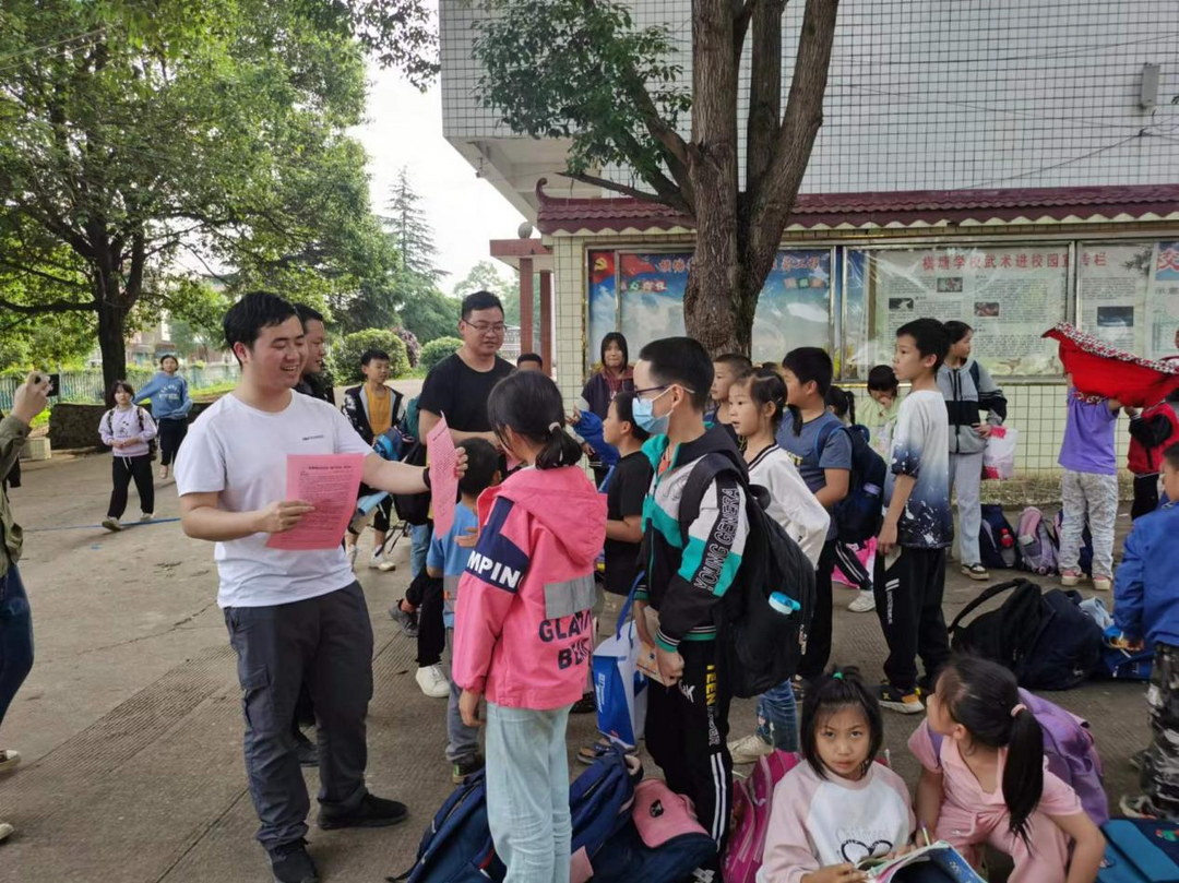 横塘镇开展禁毒宣传活动