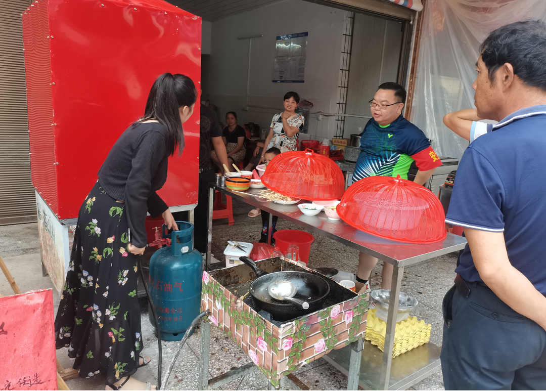 花桥镇开展燃气安全排查整治专项行动