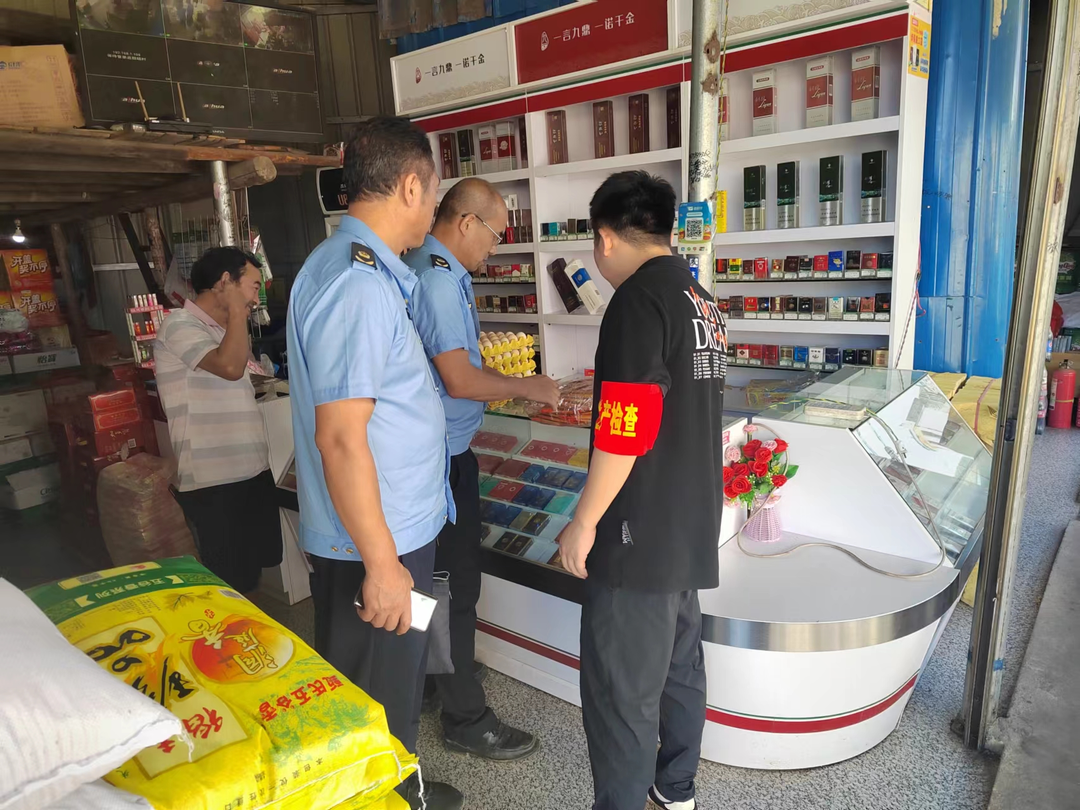 大盛镇开展食品药品安全卫生检查行动