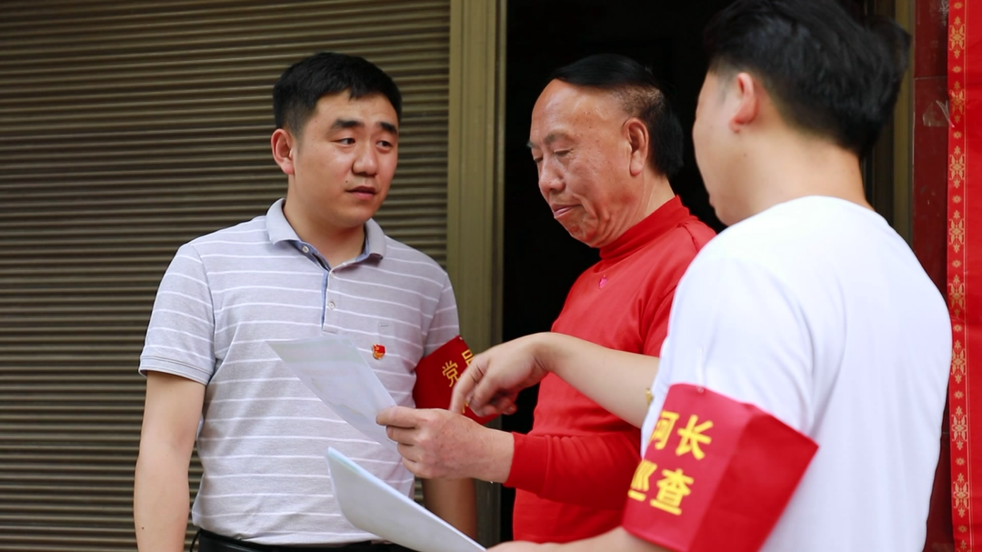 石期市镇：河长助力防溺水 织密织牢“安全网”