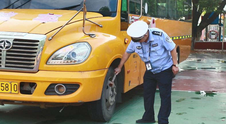 東安：201輛校車健康大“體檢” 迎開學(xué)