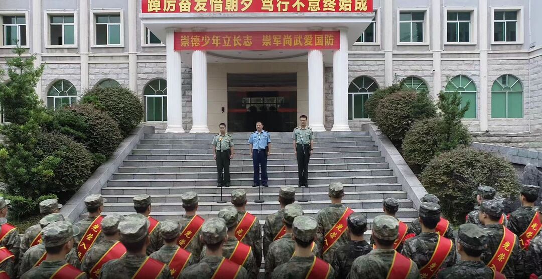 東安縣人武部開展歡送新兵入伍暨全民國防教育日活動