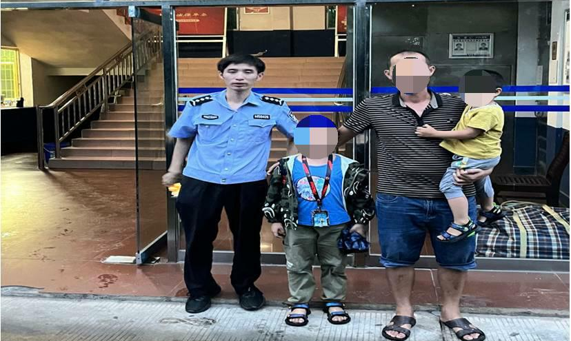 东安：学童放学回家迷路  贴心民警冒雨相送