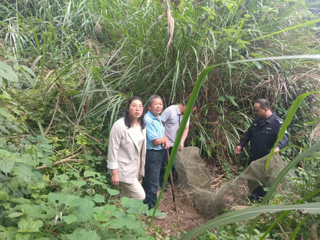 水嶺鄉開展打擊亂捕濫獵專項行動