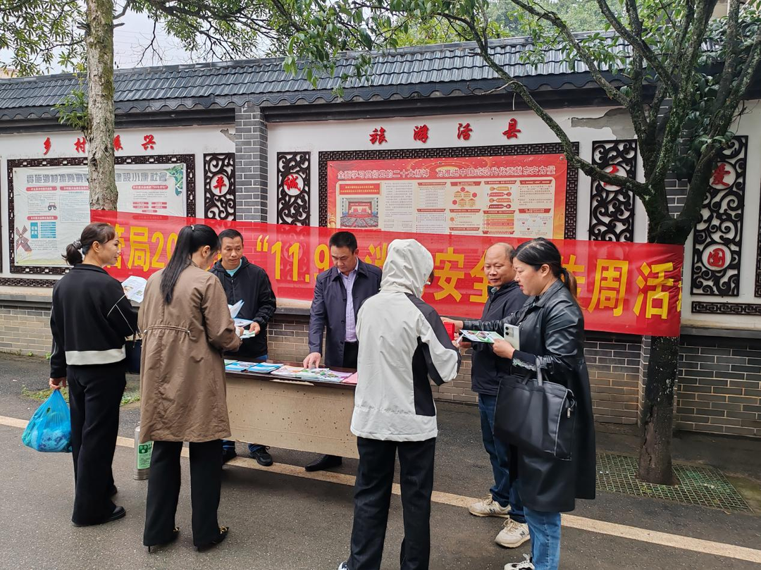 舜管局開展“119”消防安全宣傳周和道路交通安全宣傳活動