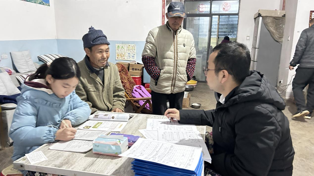 井头圩镇：安置帮扶显成效   真情走访暖人心