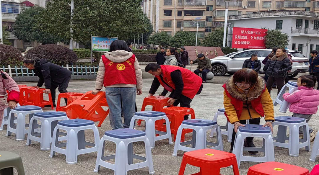 舜管局：乡村春晚志愿行 别样风采添“年味”