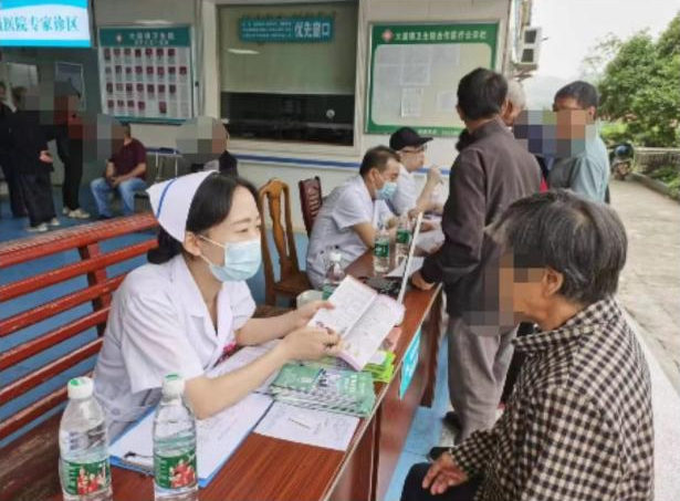 东安县人民医院开展泌尿健康筛查义诊活动