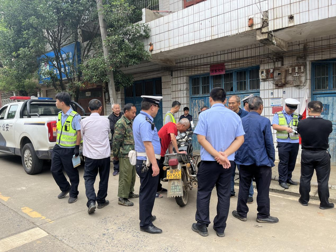 東安水嶺：聯(lián)合整治道路交通違法行為