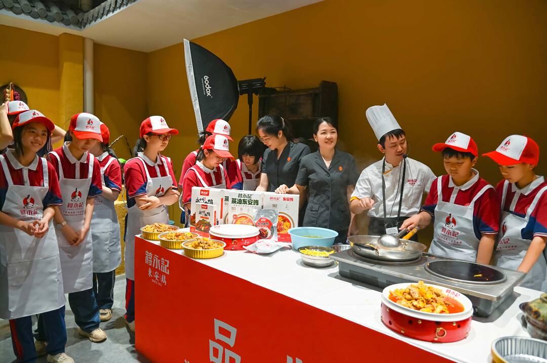 東安法院：不負好“食”光，研學促成長