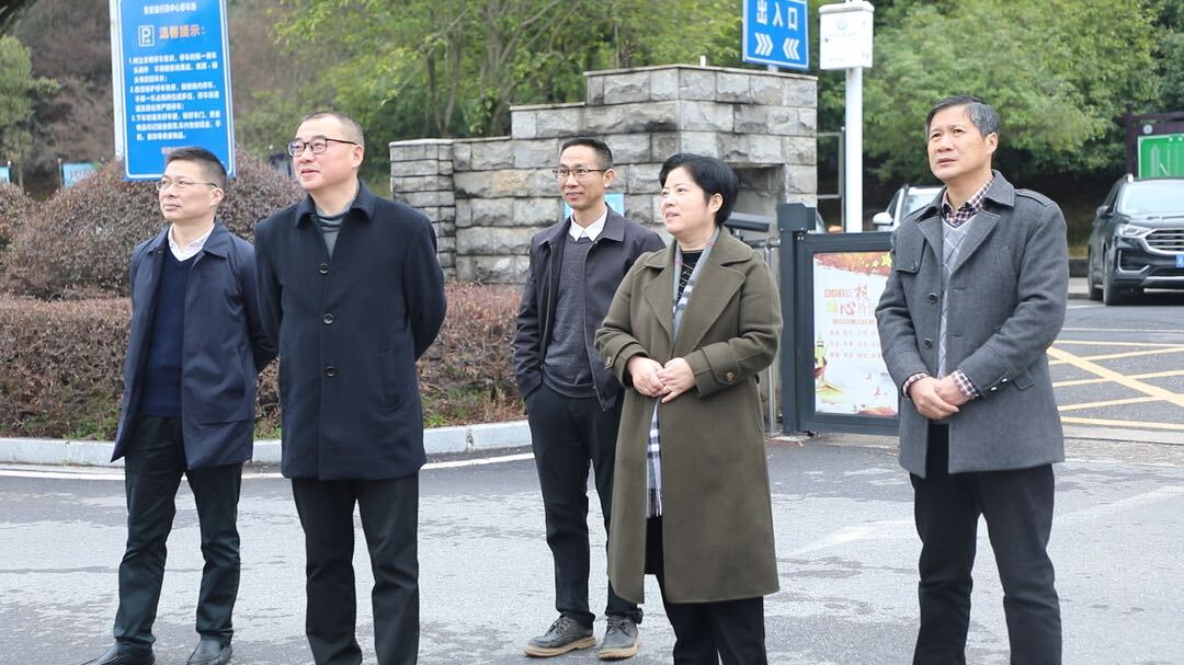 張波帶隊檢查縣十八屆人大五次會議籌備工作