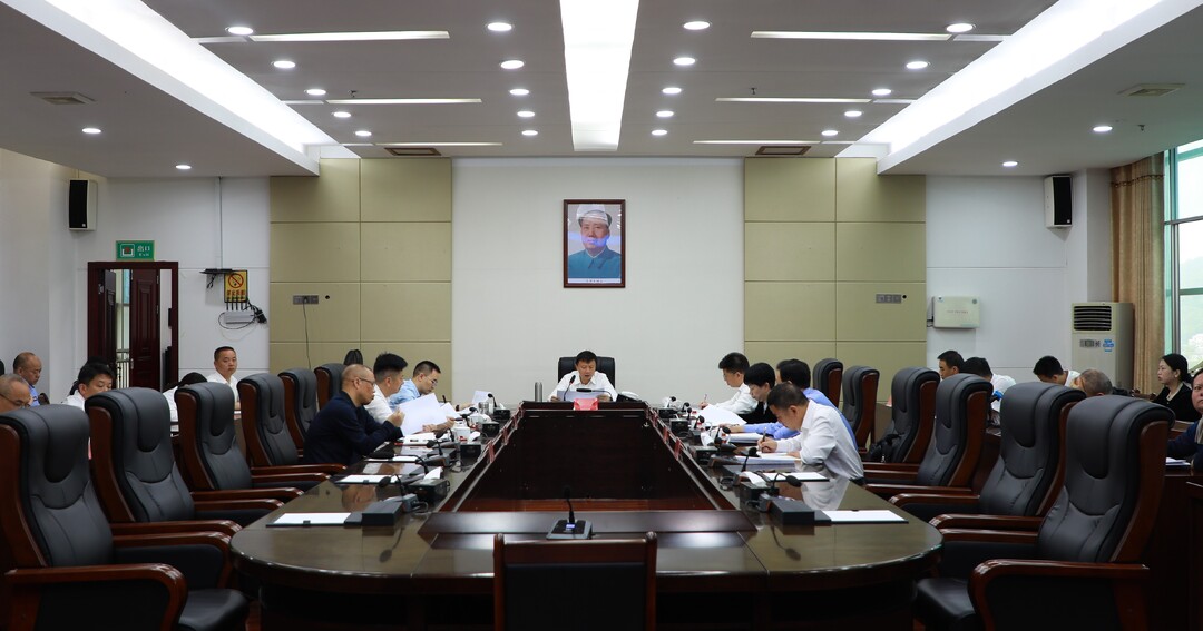 東安縣維護社會(huì )穩定暨鄉鎮綜治中心規范化建設工作推進(jìn)會(huì )召開(kāi)