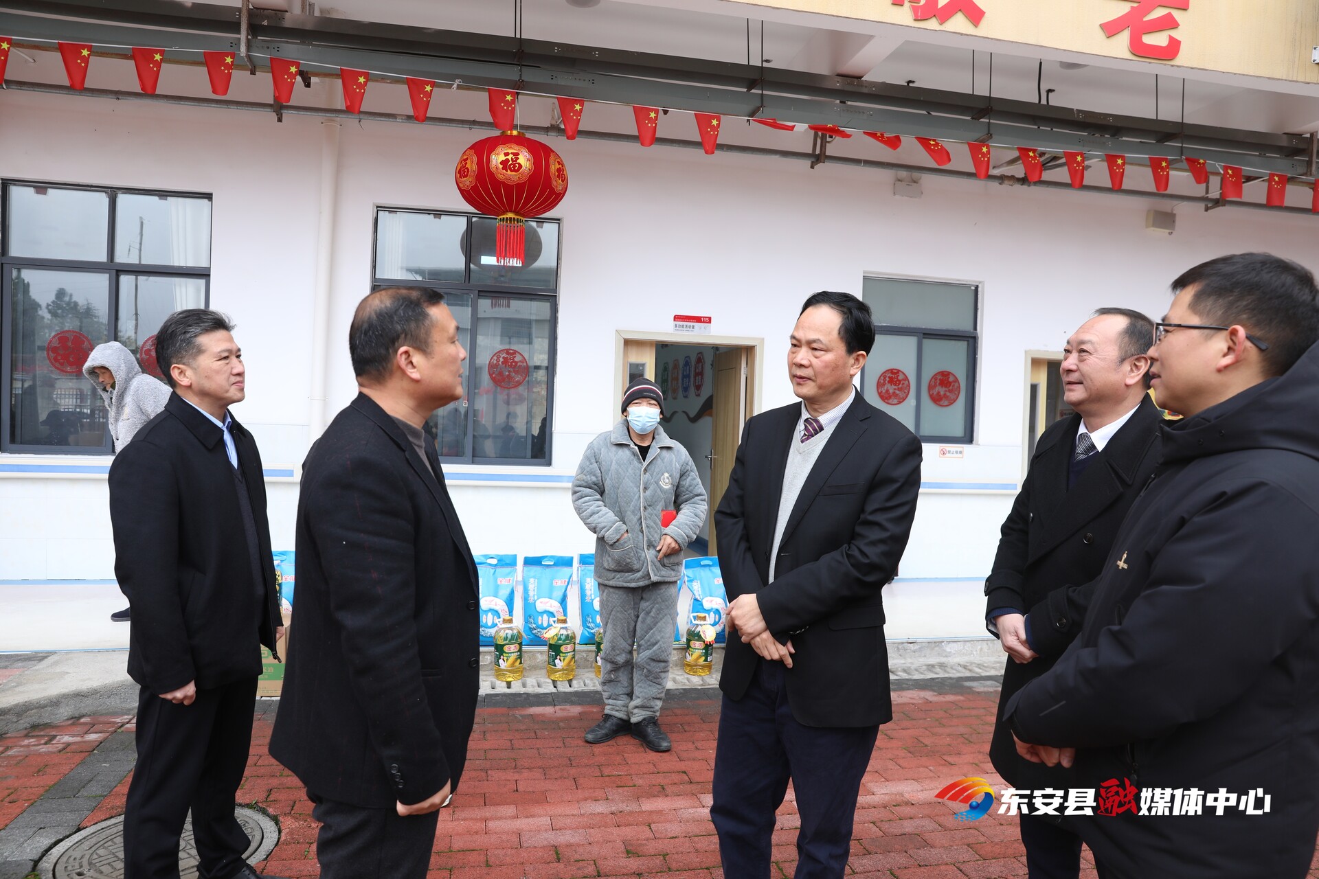 谢景林到东安开展春节走访慰问