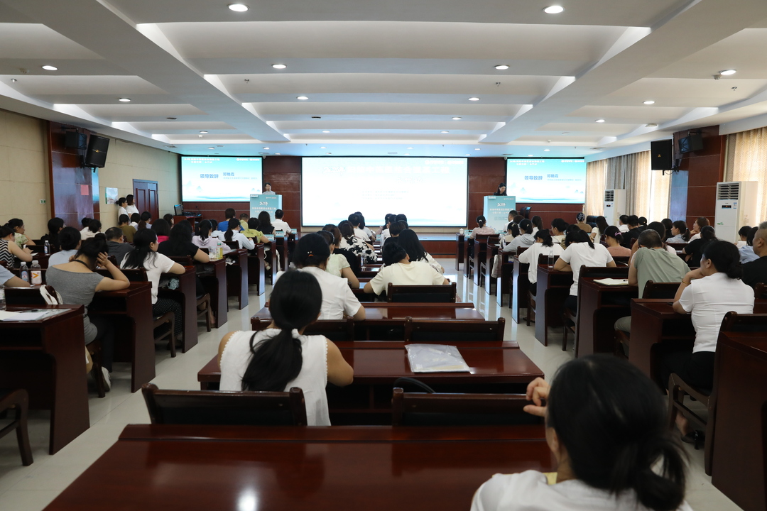 “湖南省妇幼中西医结合强基工程公益三巡·永州行”公益义诊活动在东安启动